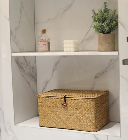 Rectangular Handwoven Seagrass Storage Basket with Lid for Shelves and Home Organizer Bin, (M (12"X7"X6"H), Natural)
