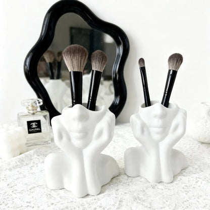 Makeup Brush Holder Human Face Art Vase for Home Organizer Plastic Material